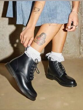 Dr. Martens Emmeline Smooth Leather Lace-Up Boots Black.